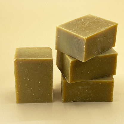 Turmeric Honey soap for acne scars and reduce the inflammation 